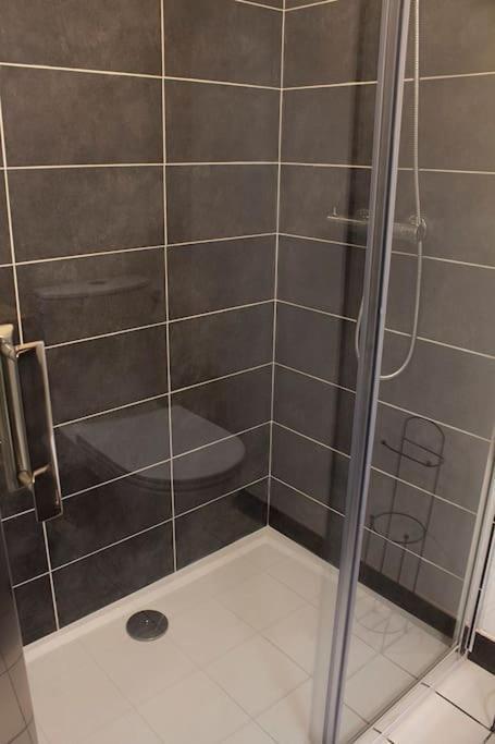Logement Entier 50 M² Proche Centre Ville Morlaix Exterior foto